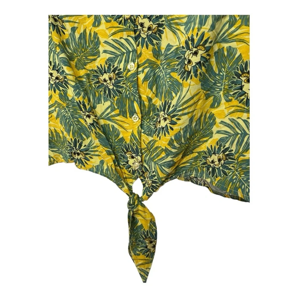 Disney The Lion King Crop Button Down Shirt - Picture 5 of 7